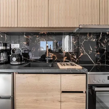 Апартаменты Elegant Near 6 Gazi